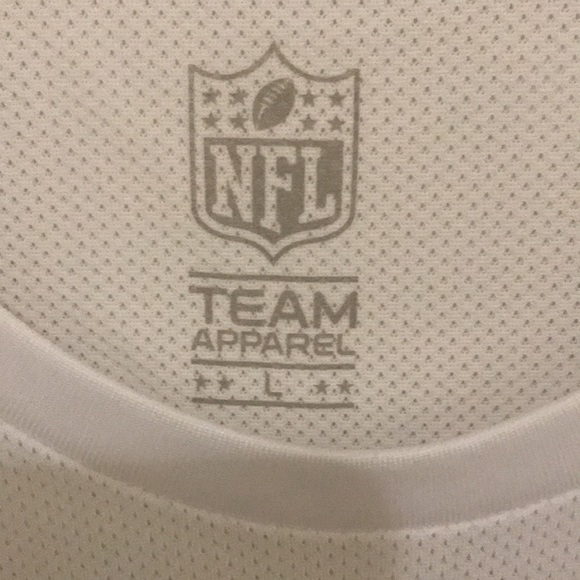 Nwt. New England Patriots old school logo white T-shirt size large - Picture 4 of 6